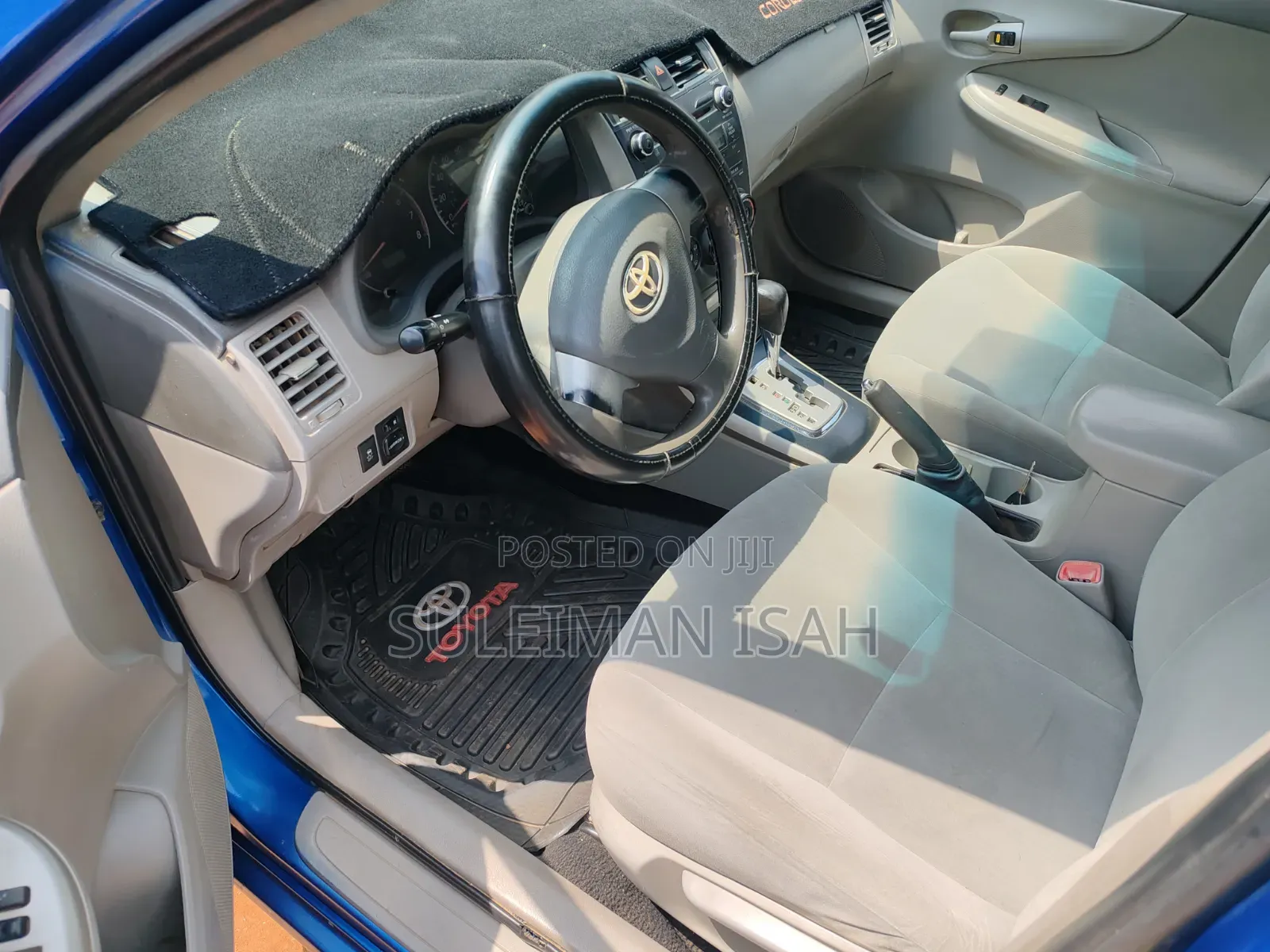 Toyota Corolla 2010 Blue
