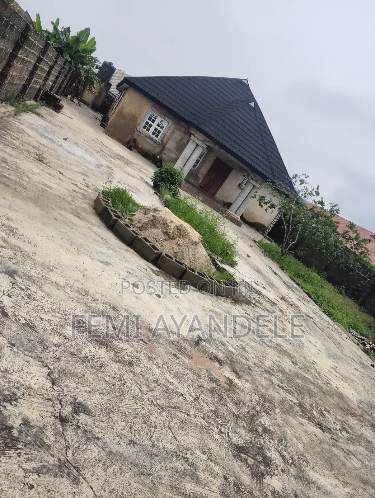 Furnished 4bdrm Bungalow in Fashola Estate, Igbogbo for sale