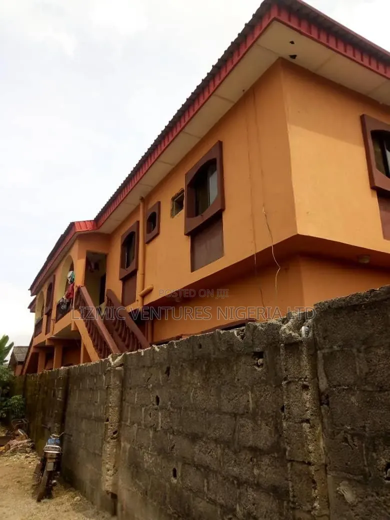 3bdrm Block of Flats in Akesan, Igando / Ikotun/Igando for sale