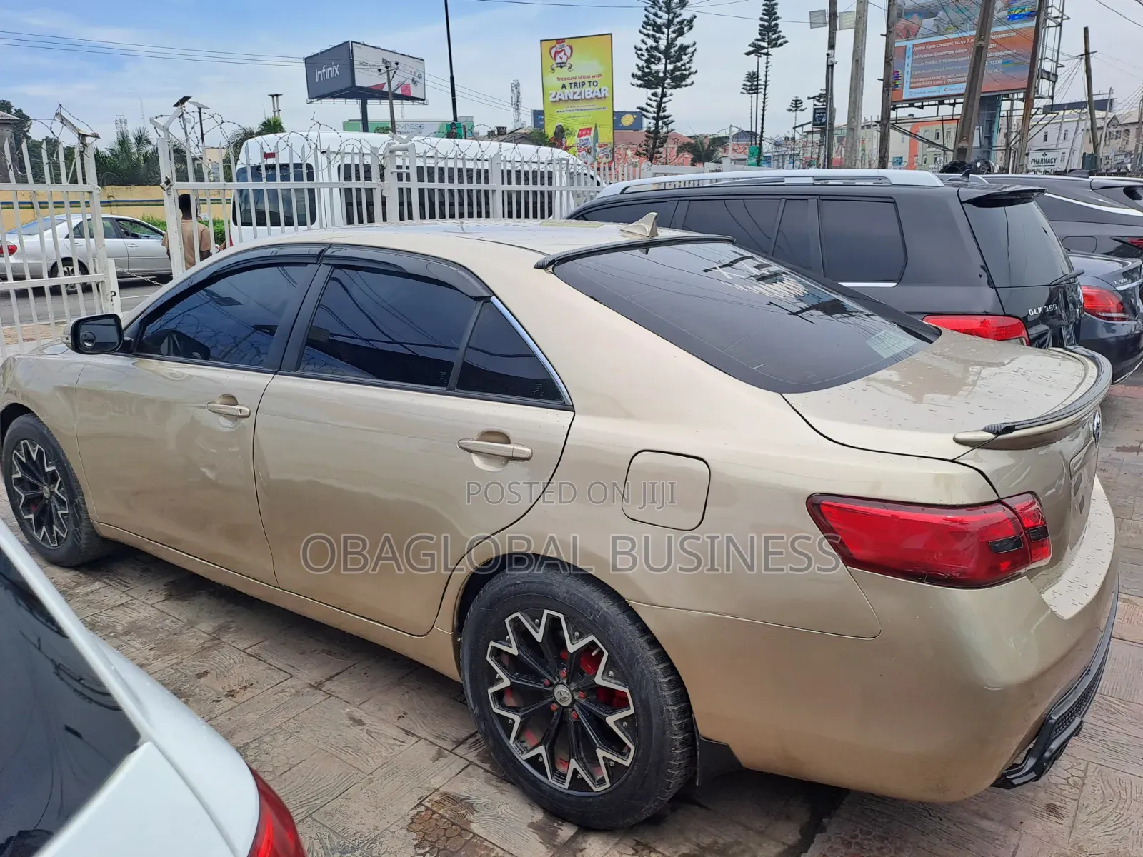 Toyota Camry 2007 Gold