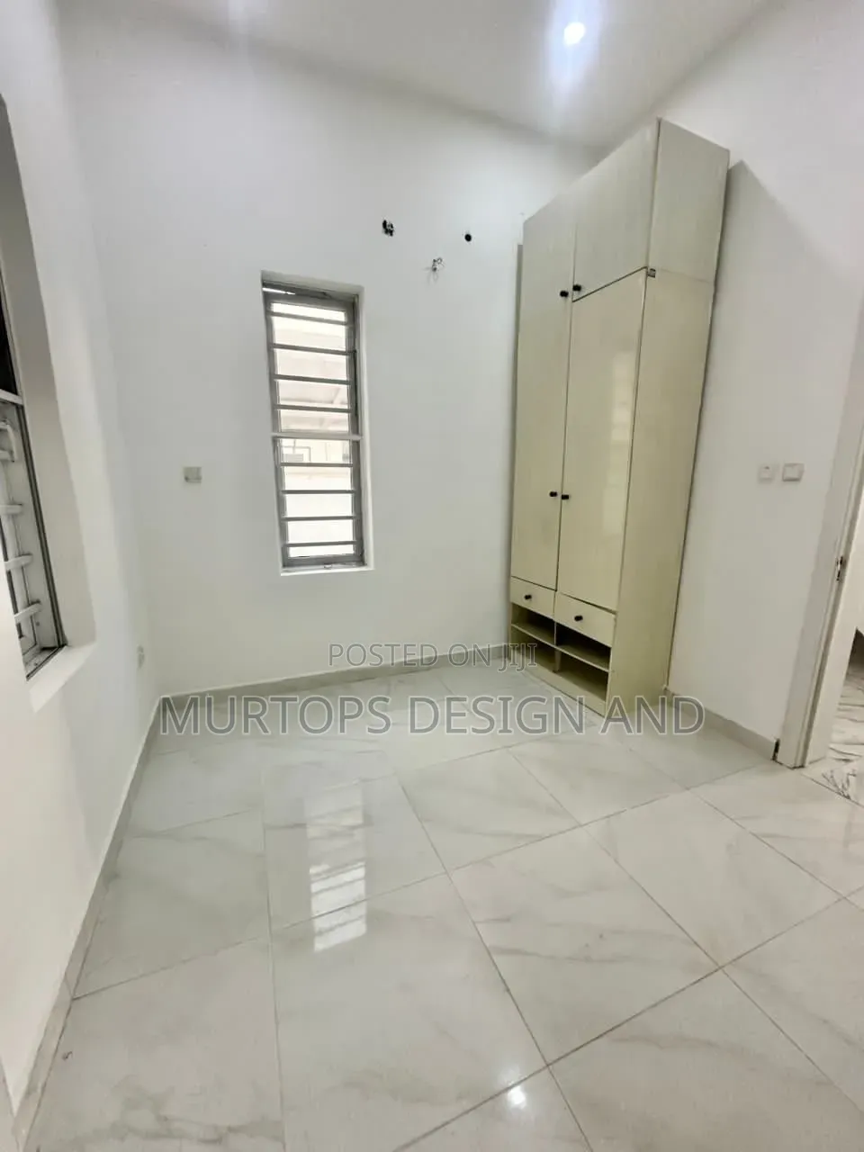 1bdrm Shared Apartment in Canal West, Lekki Phase 2 for rent