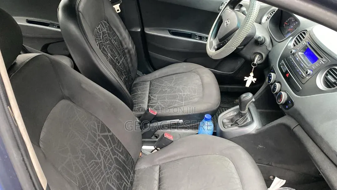 Hyundai I10 2016 Blue