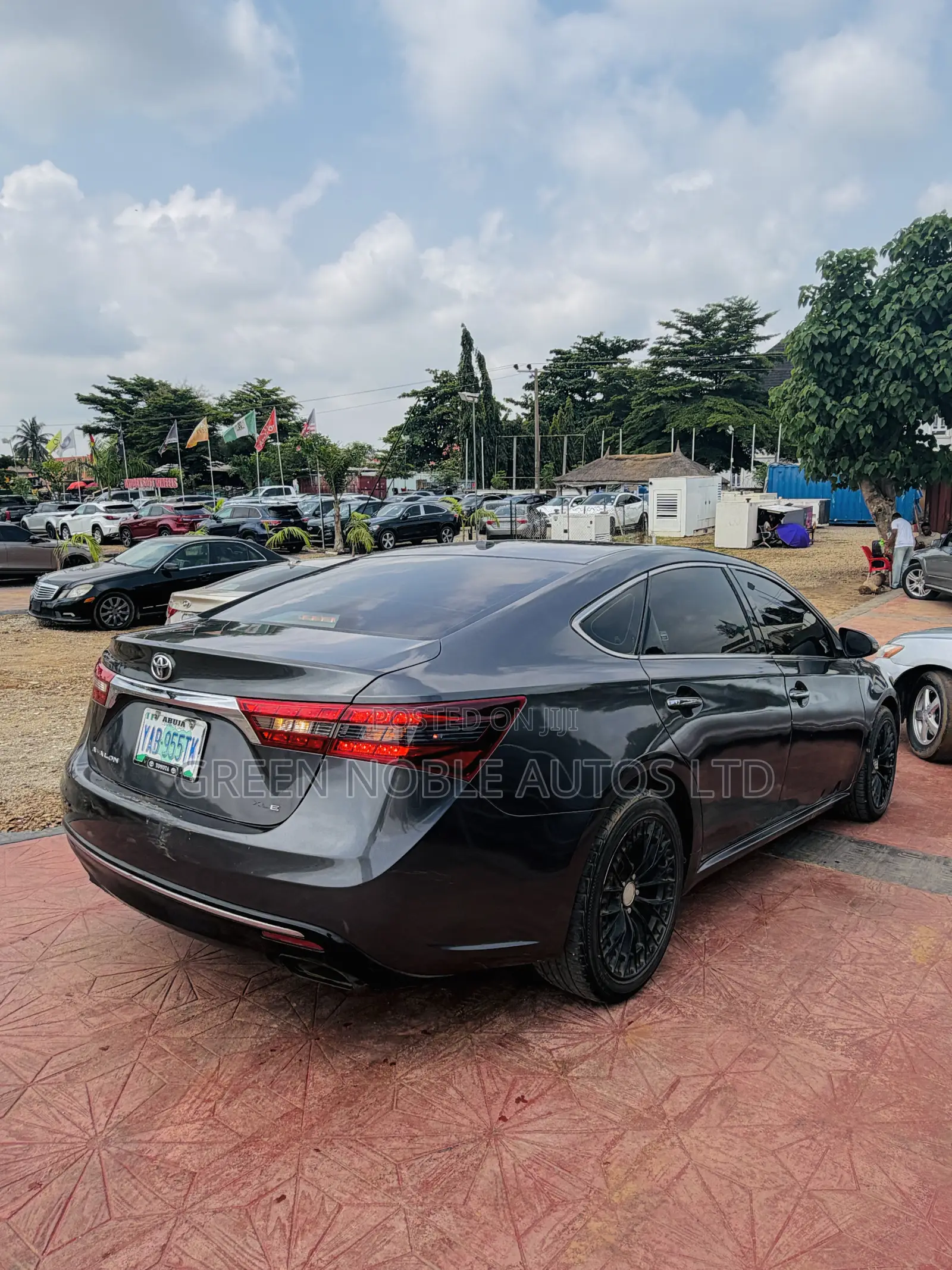 Toyota Avalon 2013 Gray