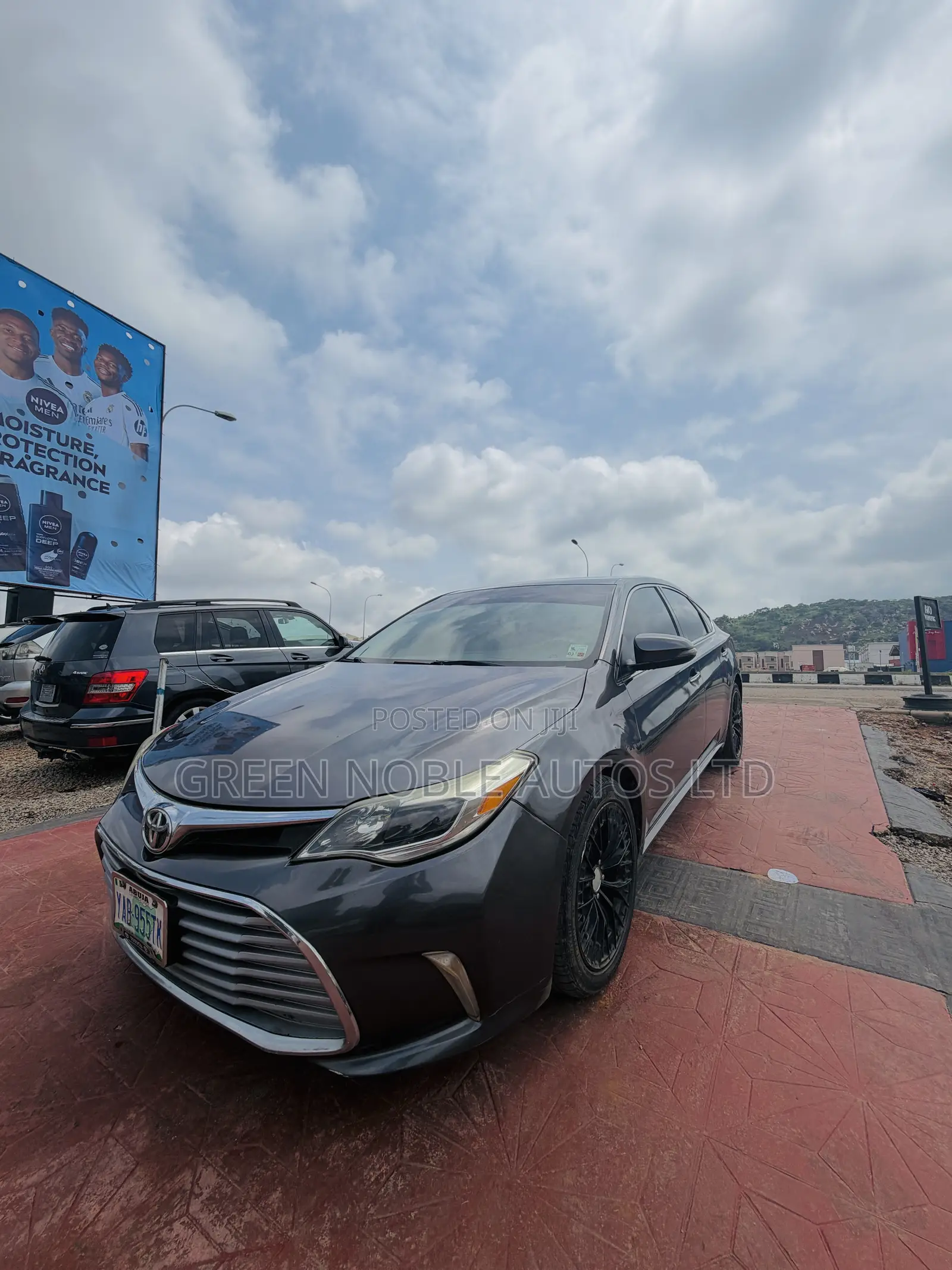 Toyota Avalon 2013 Gray