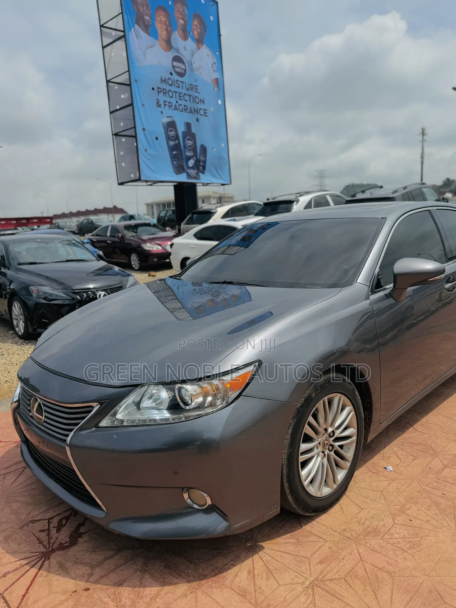 Lexus ES 350 FWD 2014 Gray
