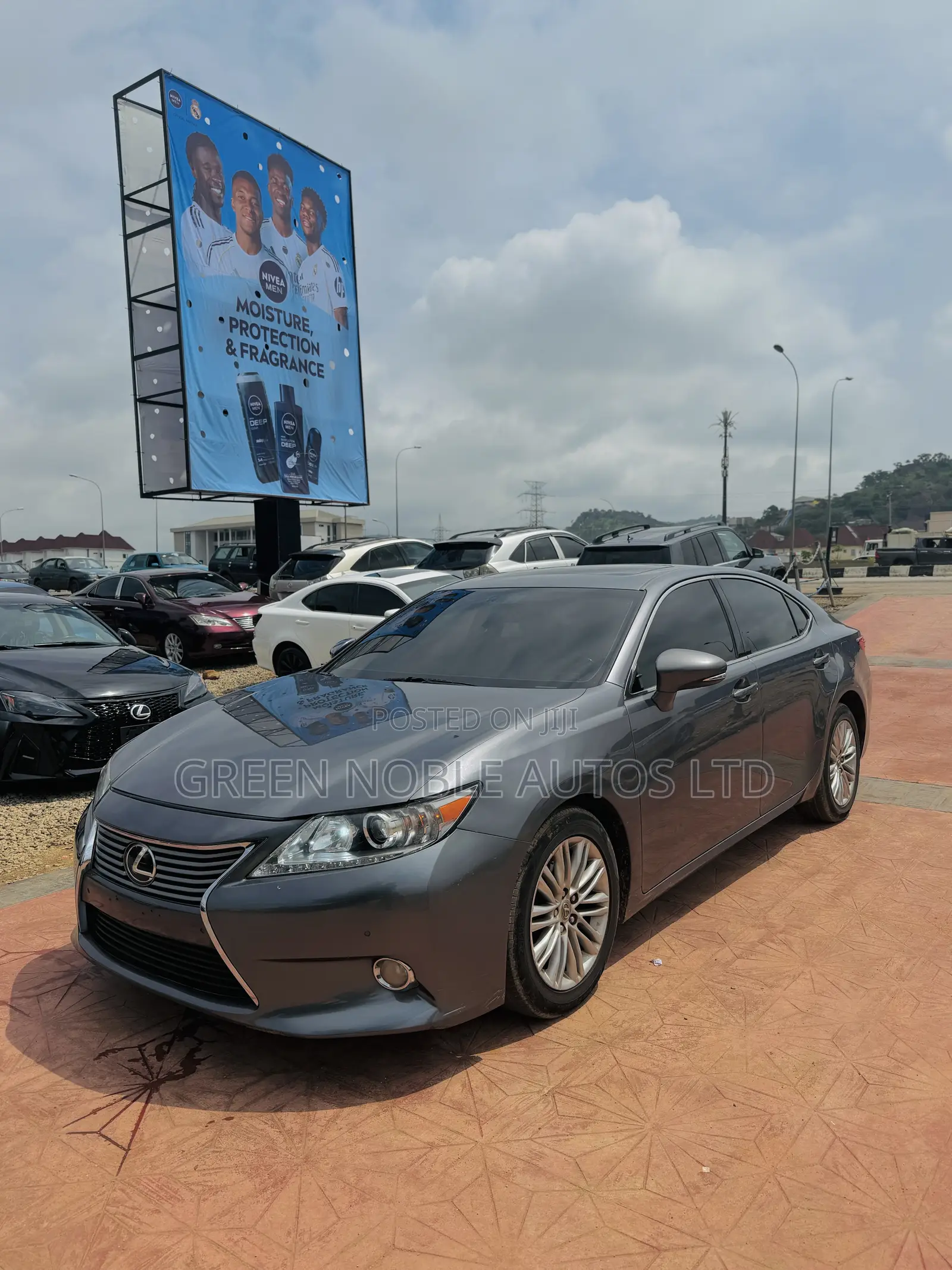 Lexus ES 350 FWD 2014 Gray