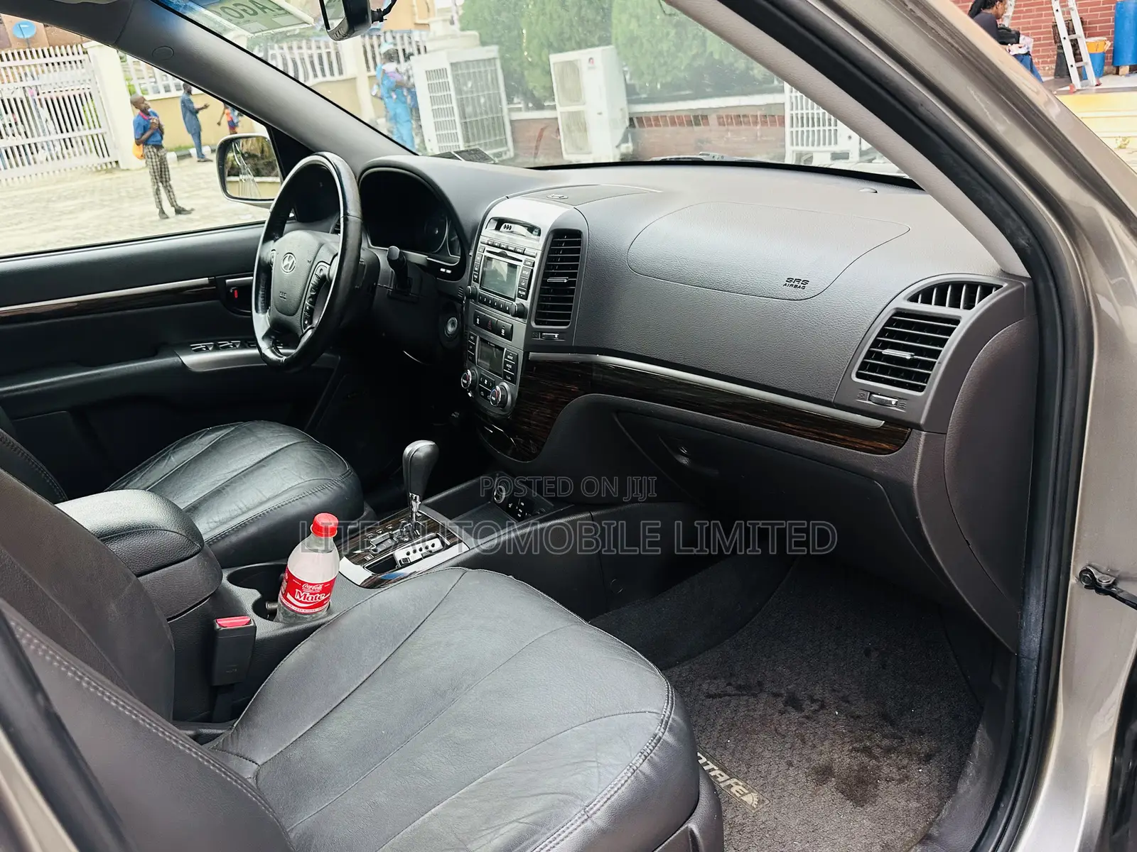 Hyundai Santa Fe Limited 2011 Gray