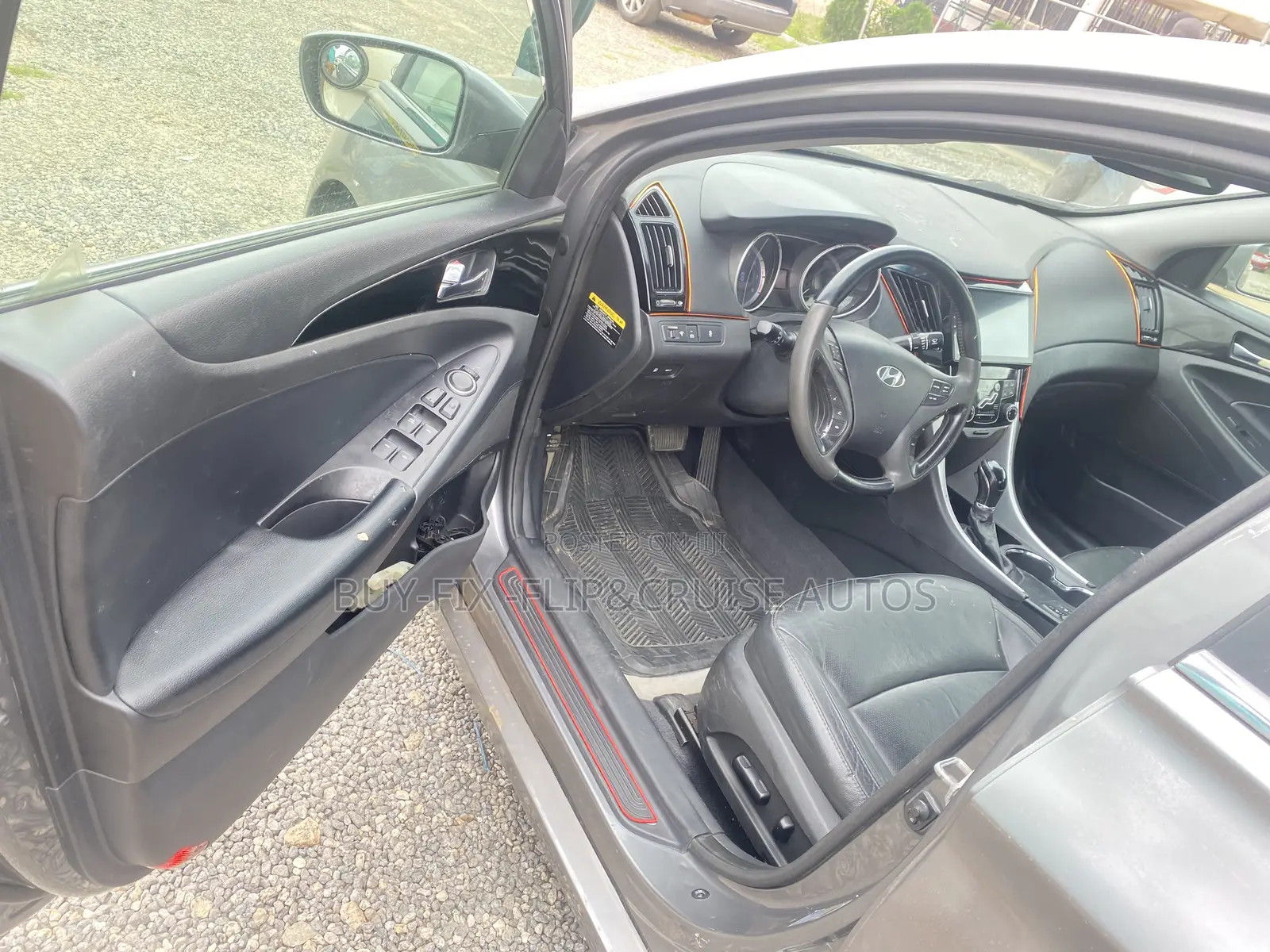 Hyundai Sonata Limited Sedan FWD (2.4L 4cyl 6A) 2013 Black