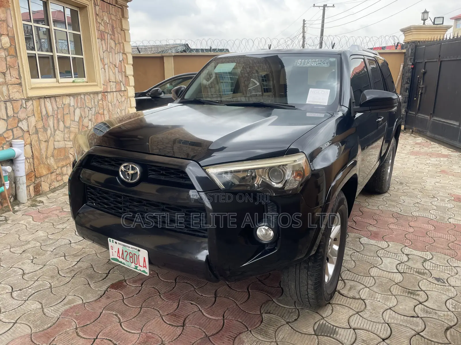 Toyota 4-Runner SR5 4dr SUV 4WD (4.0L 6cyl 5A) 2015 Black