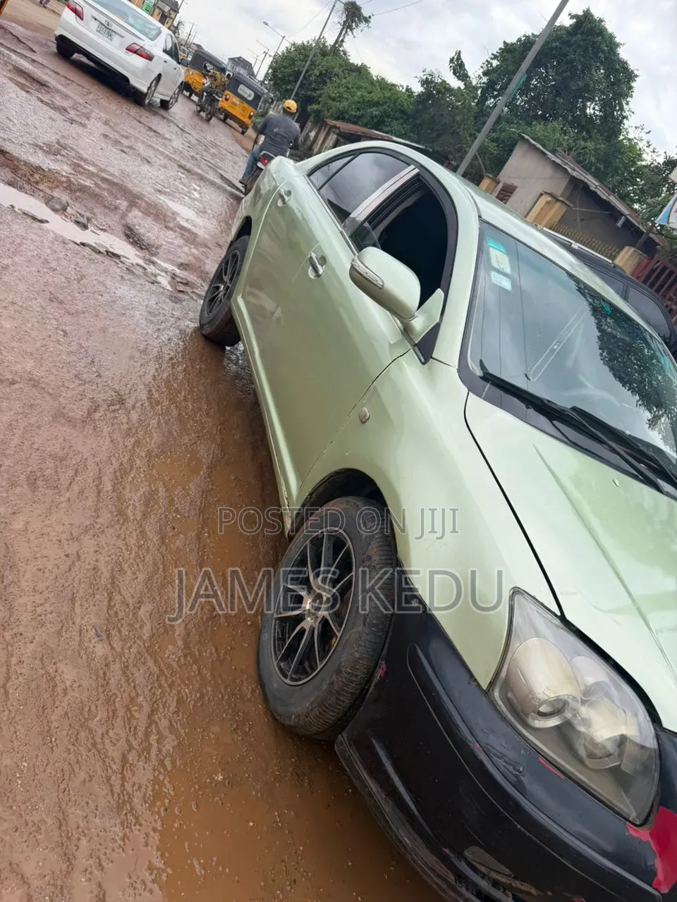 Toyota Avensis 2003 Green