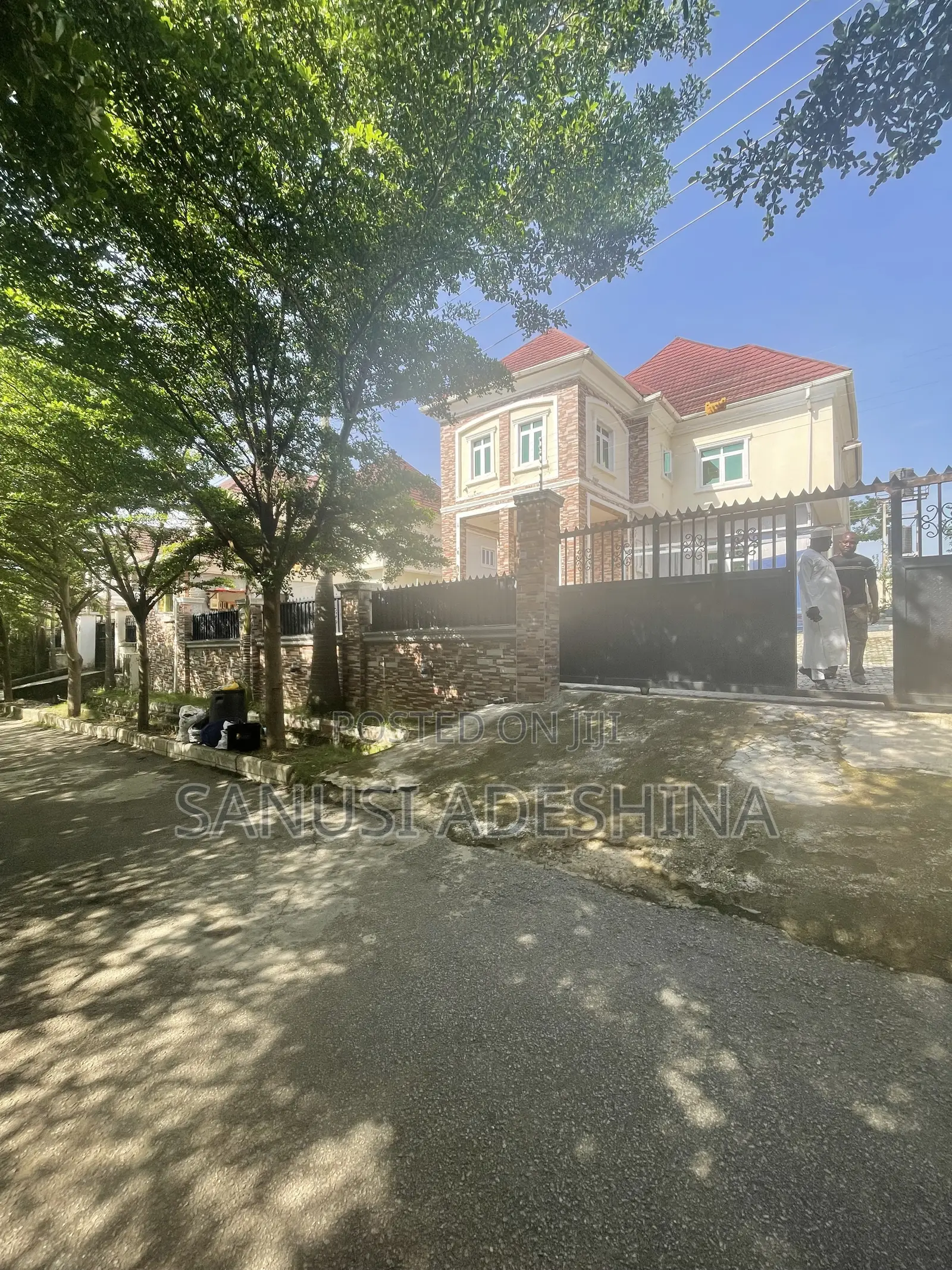 4bdrm Duplex in Gwarimpa Estate By, Gwarinpa for sale