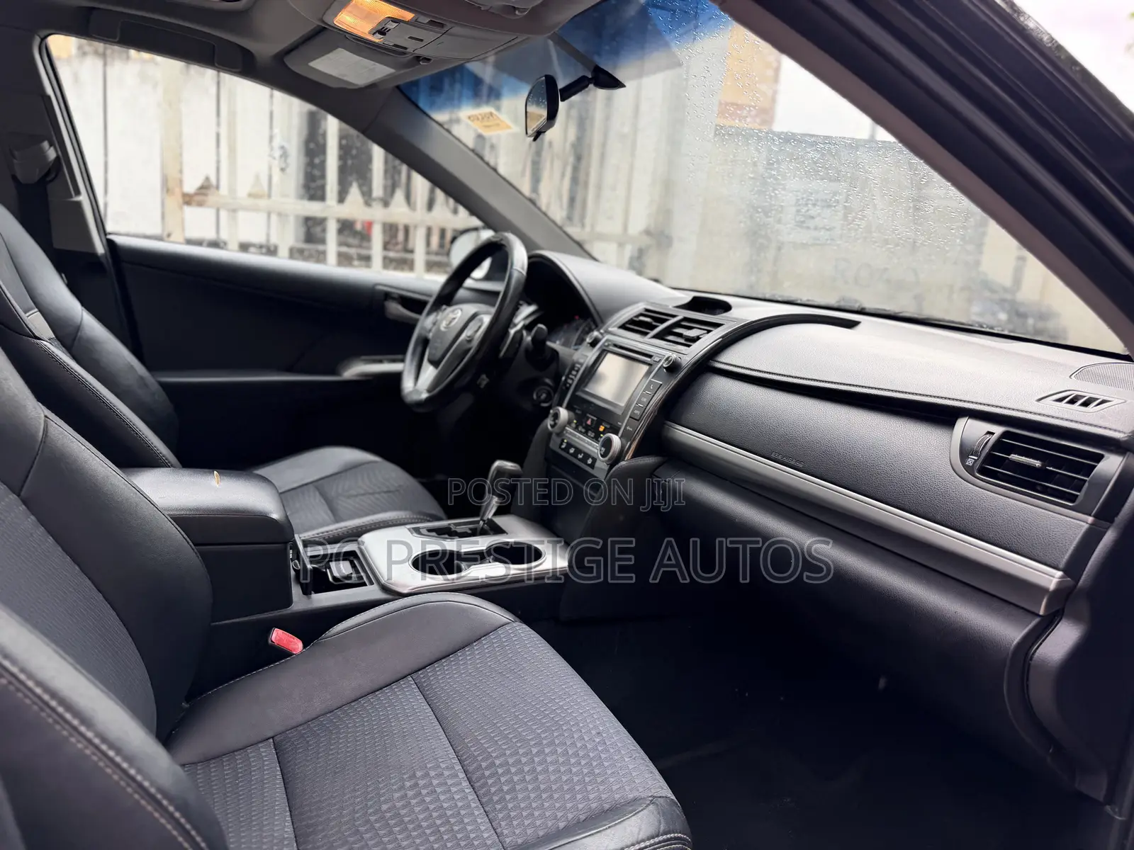 Toyota Camry SE 4dr Sedan (2.5L 4cyl 6A) 2013 Black