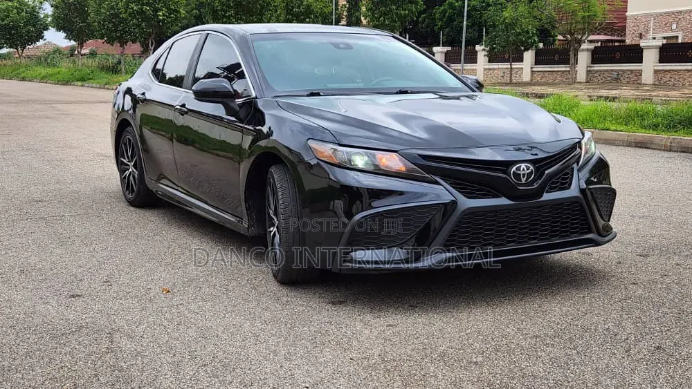 Toyota Camry 2021 Black