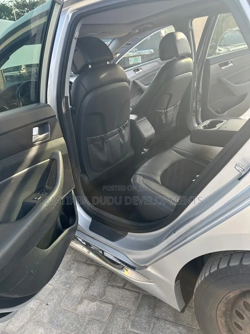 Hyundai Sonata SE 2016 Silver
