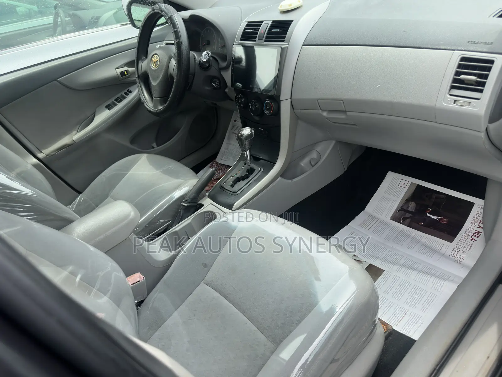 Toyota Corolla LE 4dr Sedan (1.8L 4cyl 4A) 2010 Gray
