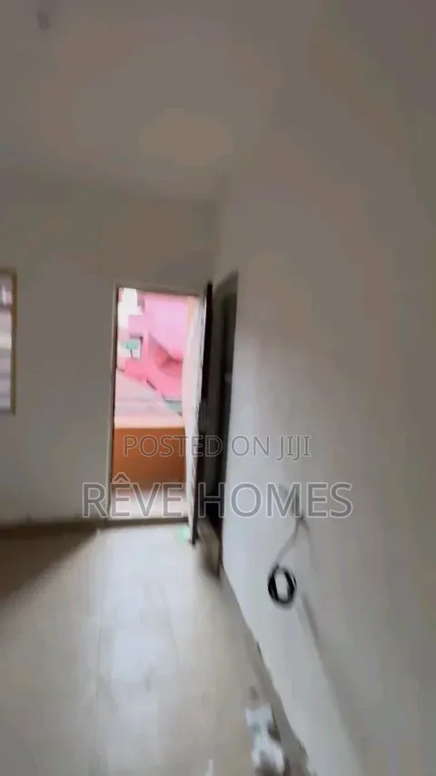 1bdrm Apartment in Iwaya for rent