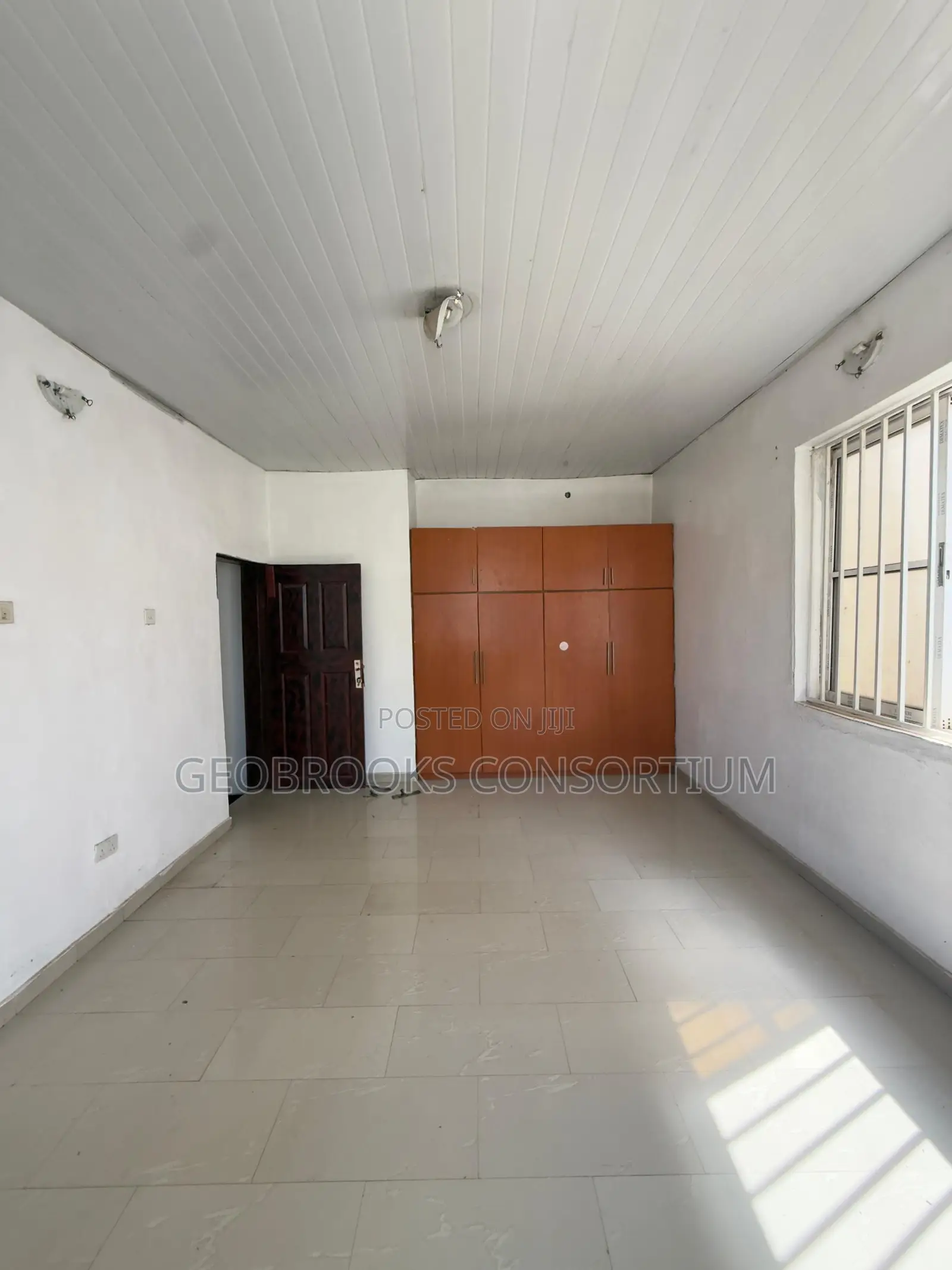 4bdrm Bungalow in Carlton Gate Estate, Akobo for sale