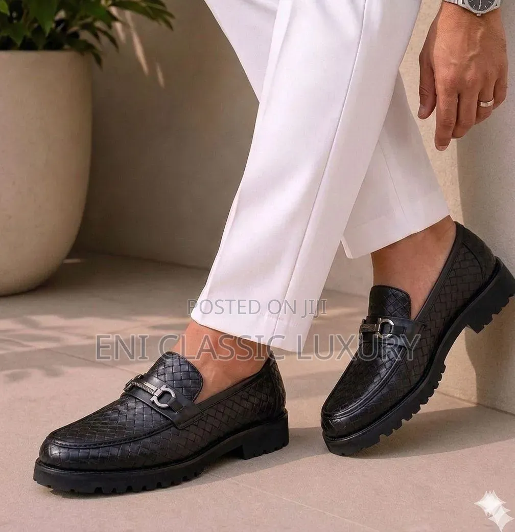 Top Notch Luxury Men's Quality Shoes Collection Best Quality Ferragamo