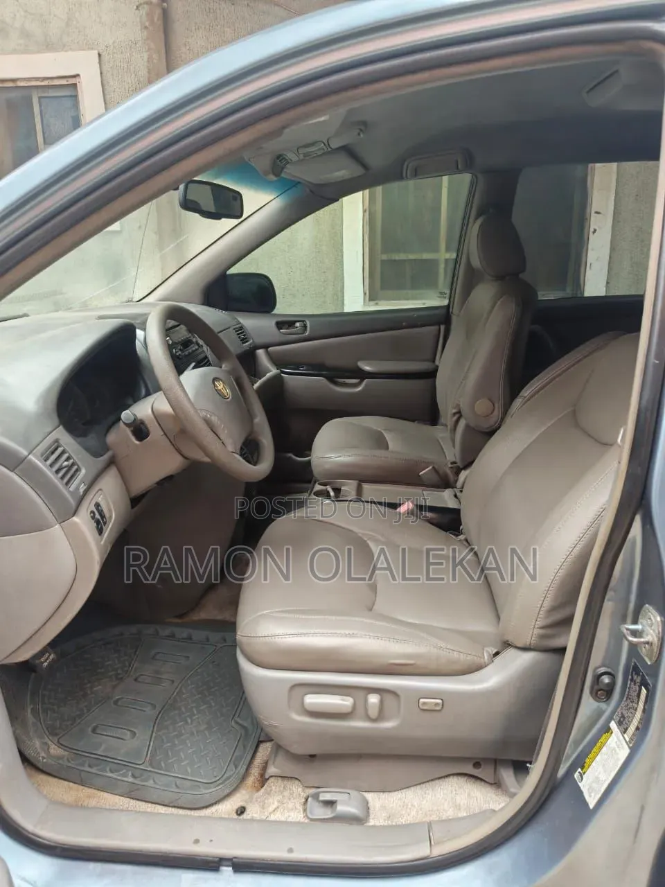 Toyota Sienna 2005 Blue