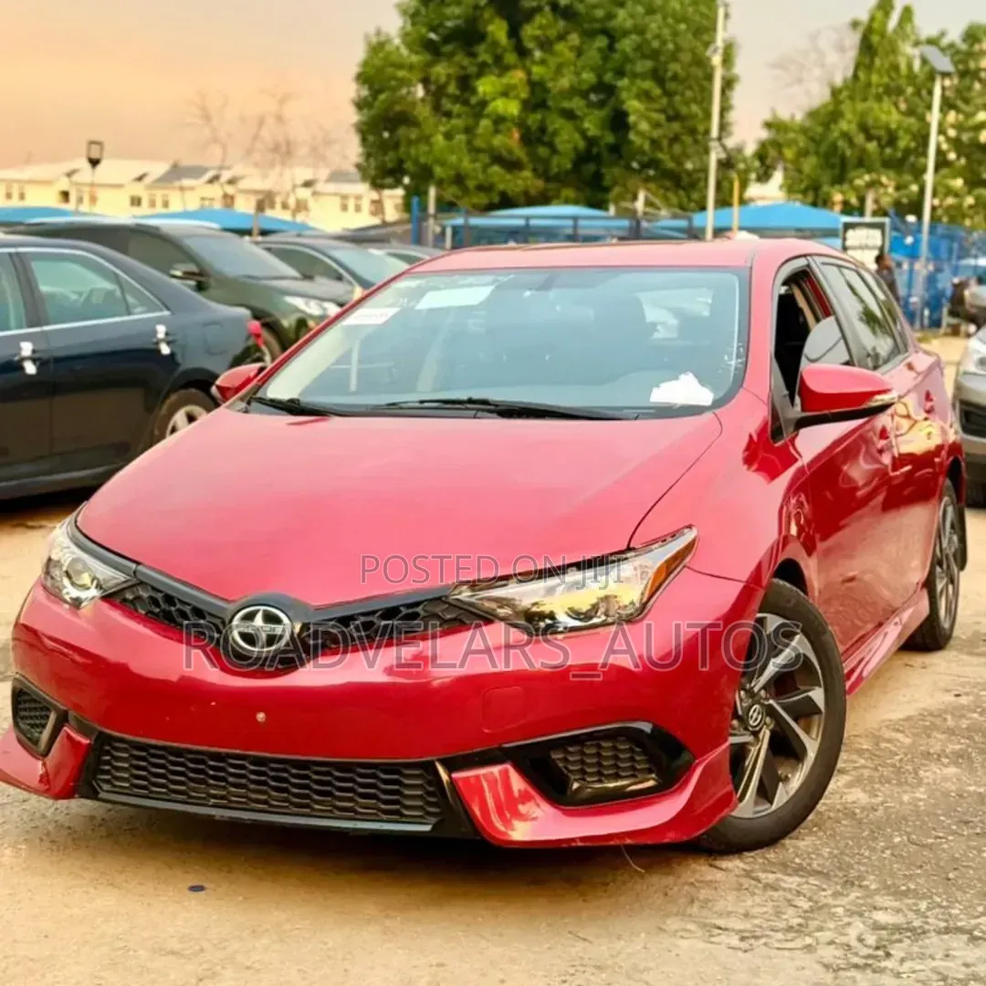 Scion iM Base 2016 Red