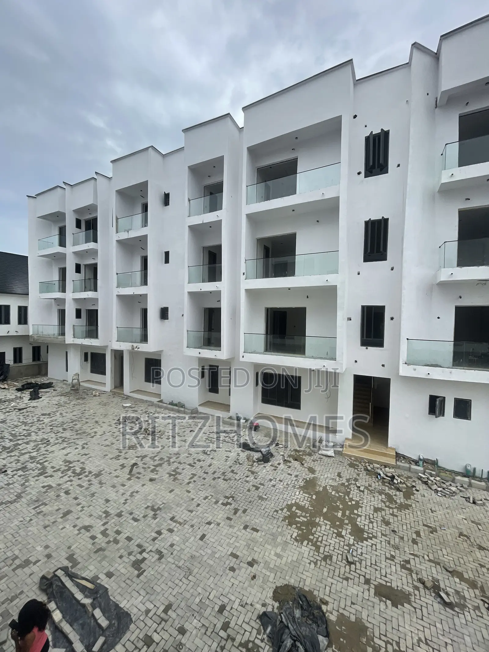 2bdrm Apartment in VGC / Ajah for sale
