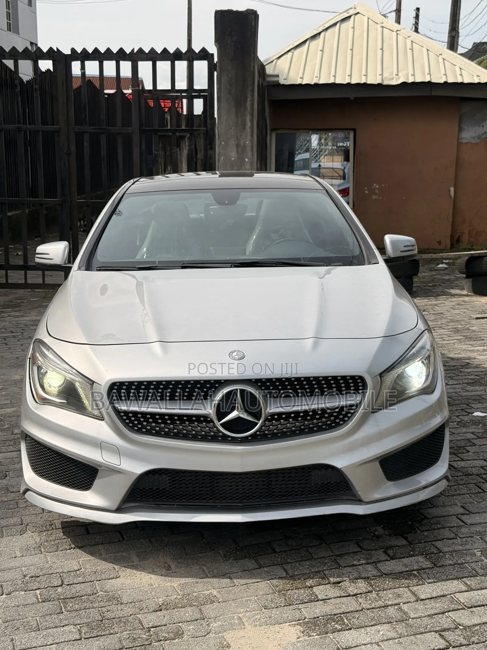 Mercedes-Benz CLA-Class CLA 250 Sedan 2015 Silver