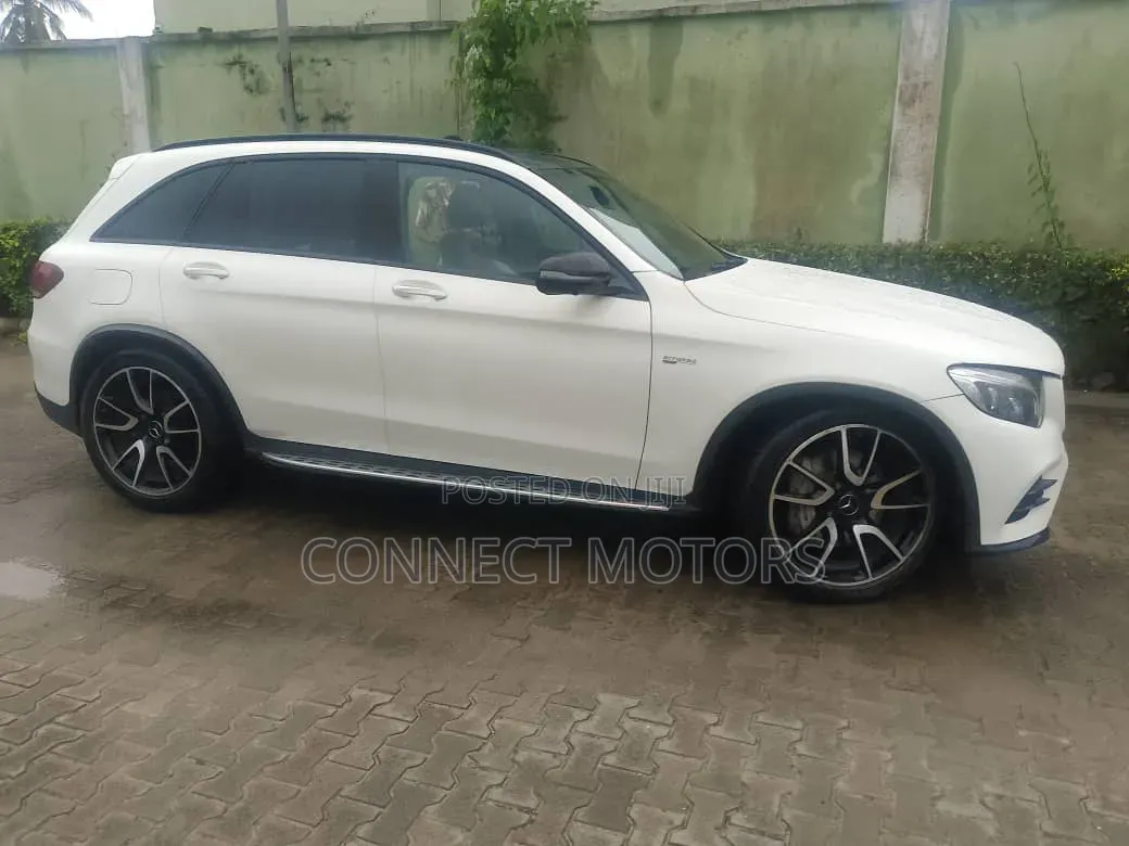 Mercedes-Benz GLC-Class 2017 White