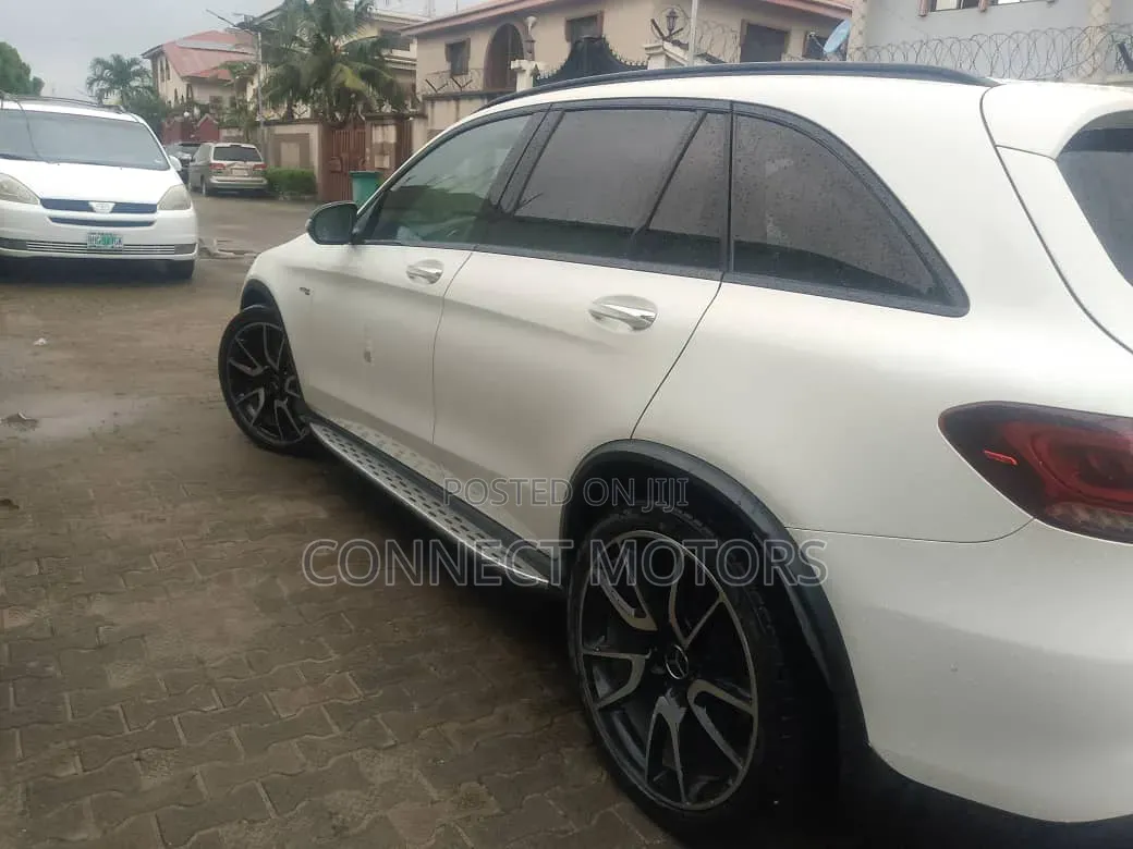 Mercedes-Benz GLC-Class 2017 White