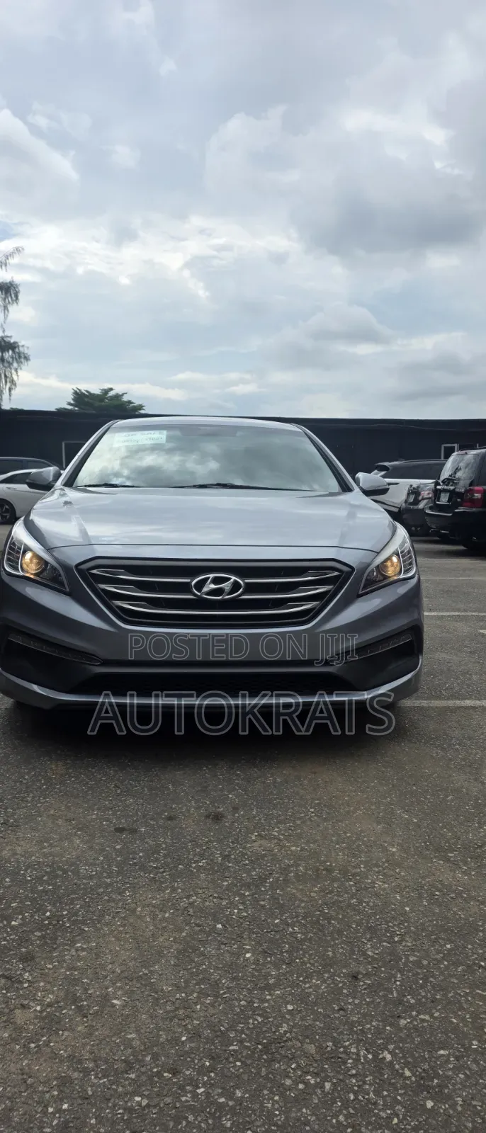 Hyundai Sonata Sport 4dr Sedan (2.4L 4cyl 6A) 2015 Gray