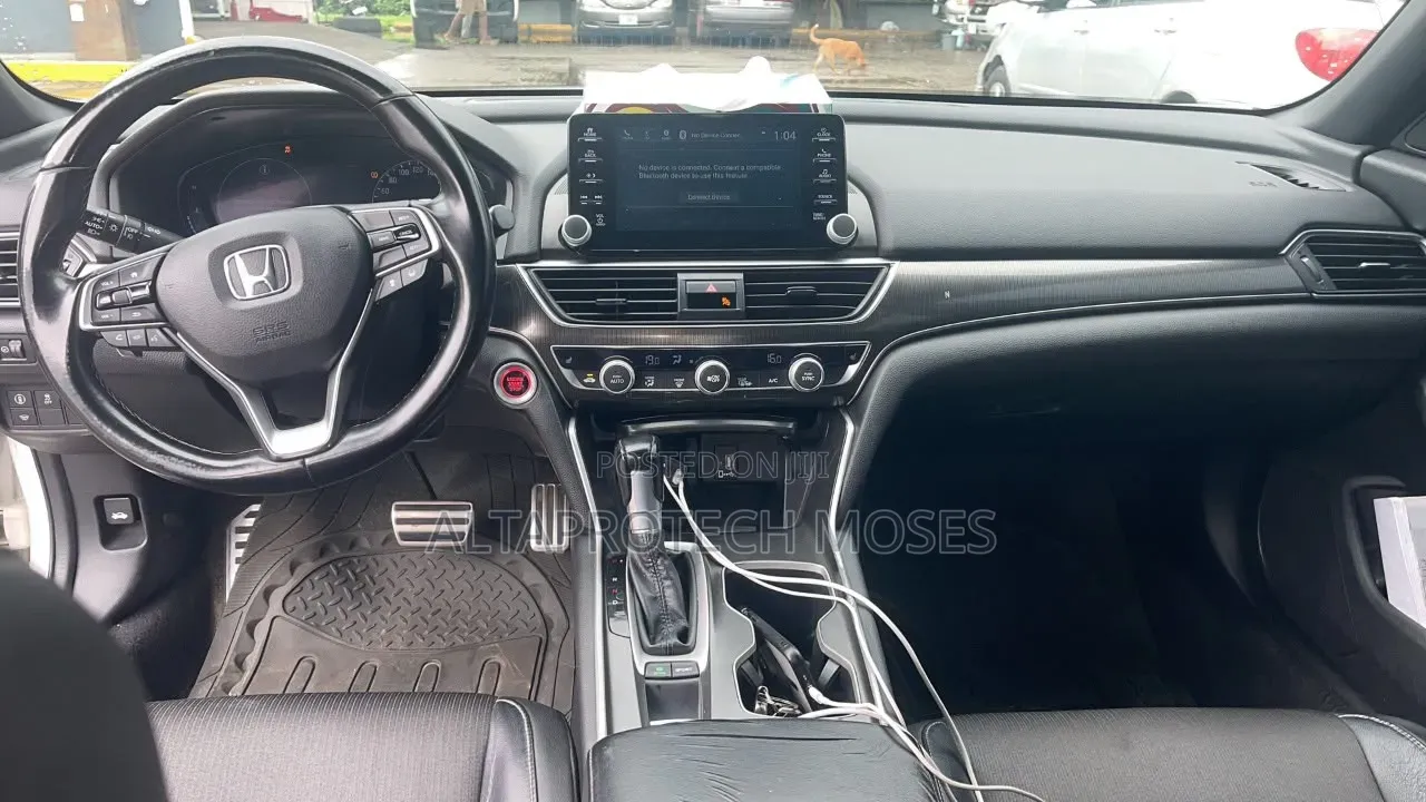 Honda Accord 2019 White
