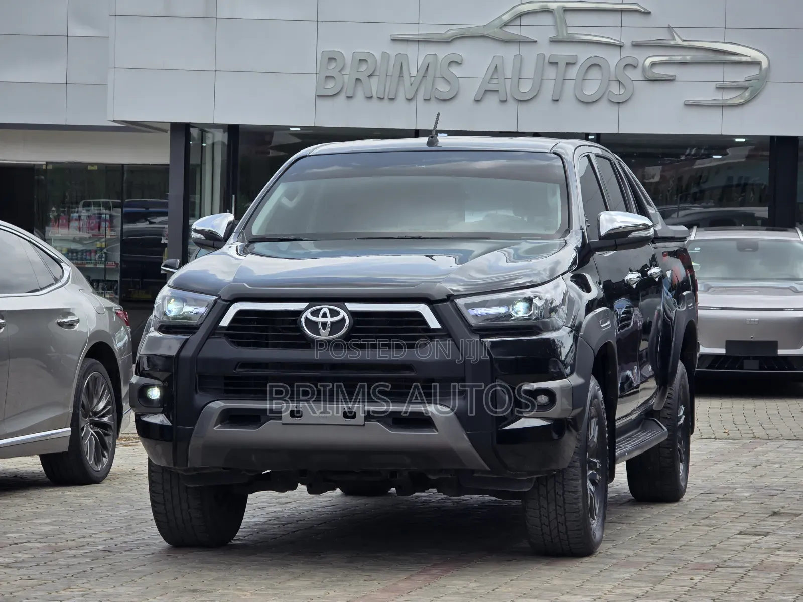 Toyota Hilux 2023 Black