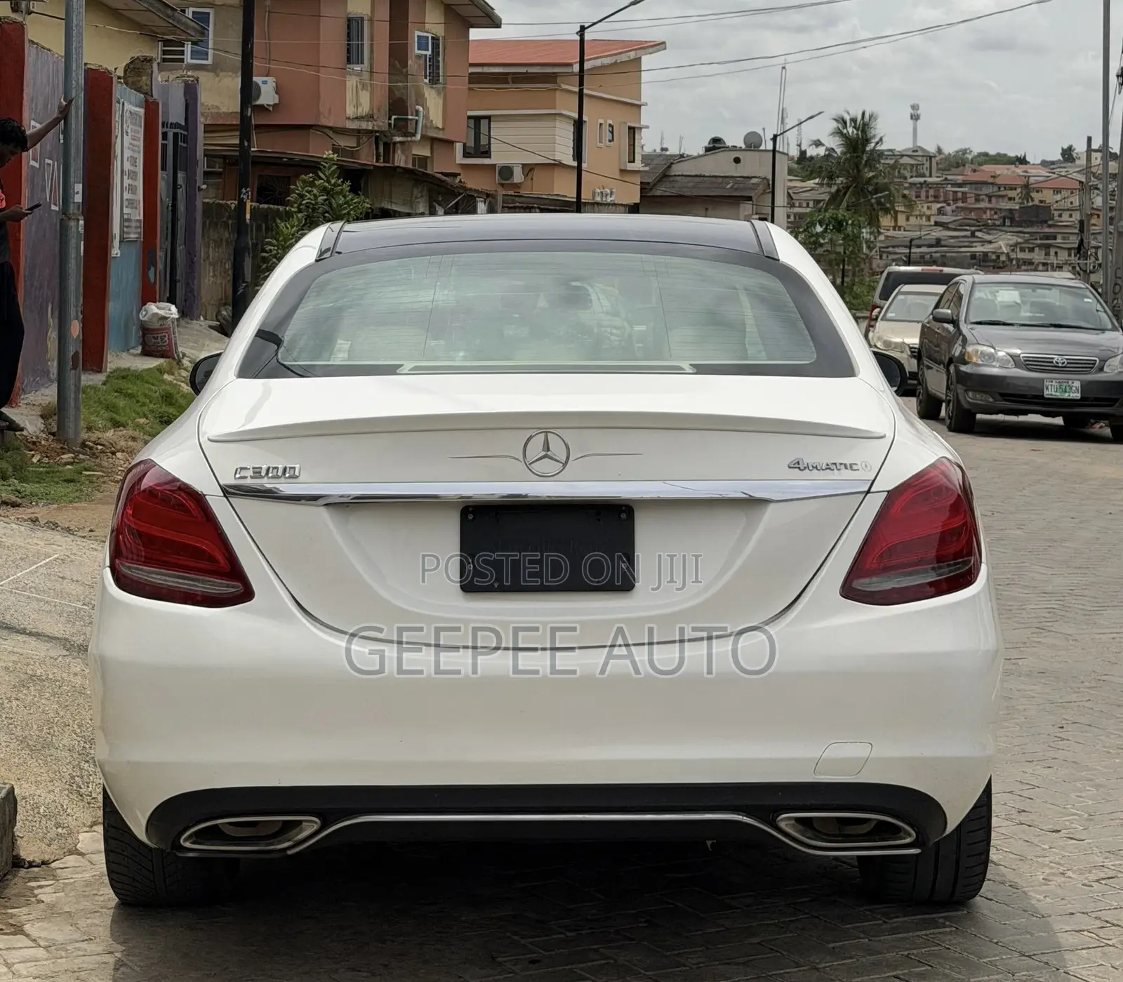 Mercedes-Benz C300 Luxury 4Matic Sedan AWD (2.0L 4cyl 7A) 2016 White