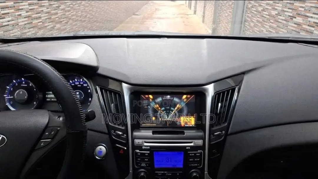 Hyundai Sonata Limited Sedan FWD (2.4L 4cyl 6A) 2012 Black