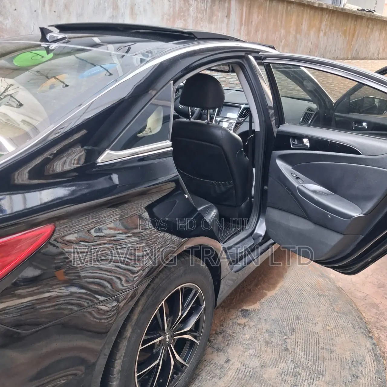 Hyundai Sonata Limited Sedan FWD (2.4L 4cyl 6A) 2012 Black
