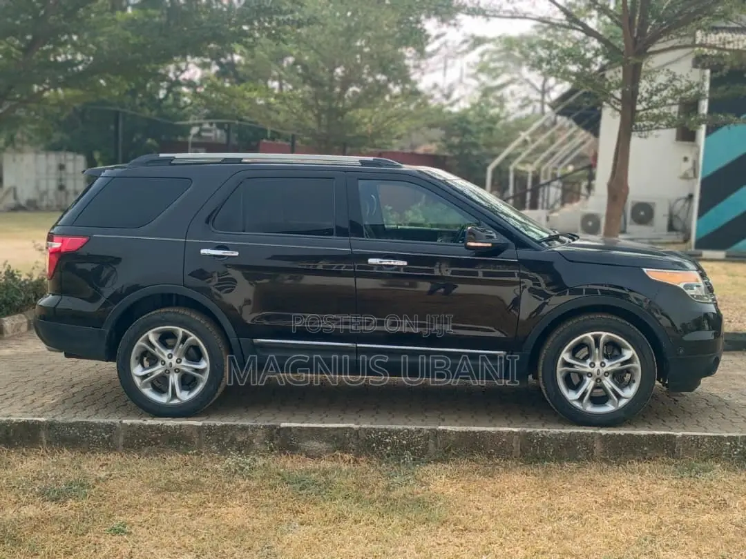 Ford Explorer Limited 4dr FWD (2.0L 4cyl 6A) 2013 Black