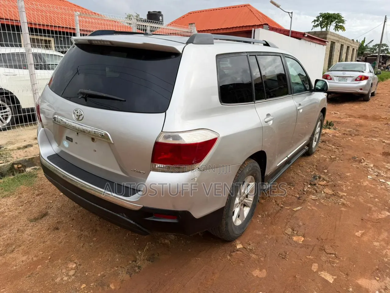 Toyota Highlander 2011 Silver