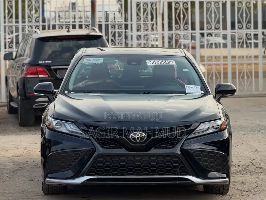 Toyota Camry XSE 2022 Black