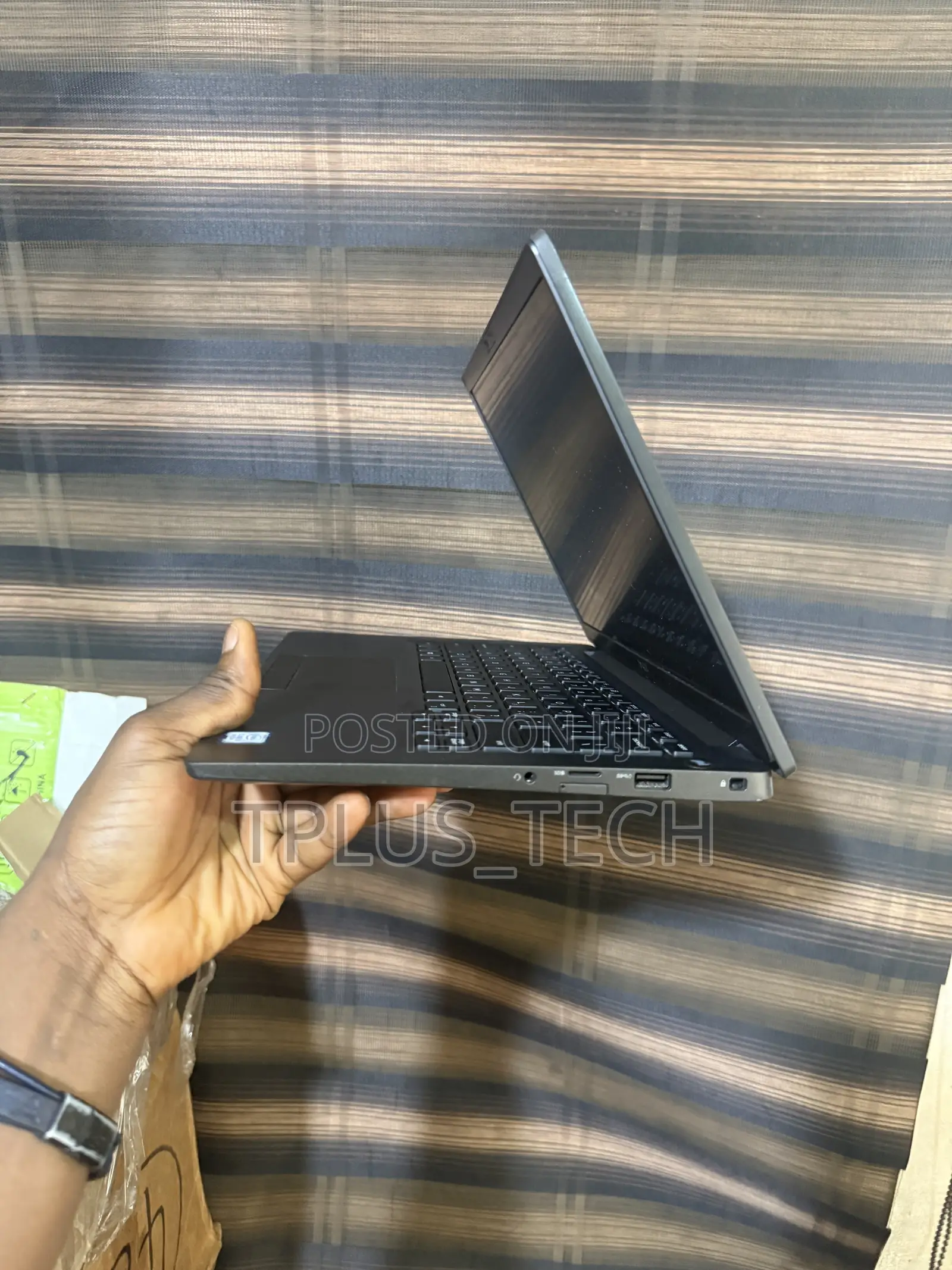Laptop Dell Latitude 7400 8GB Intel Core i5 SSD 256GB