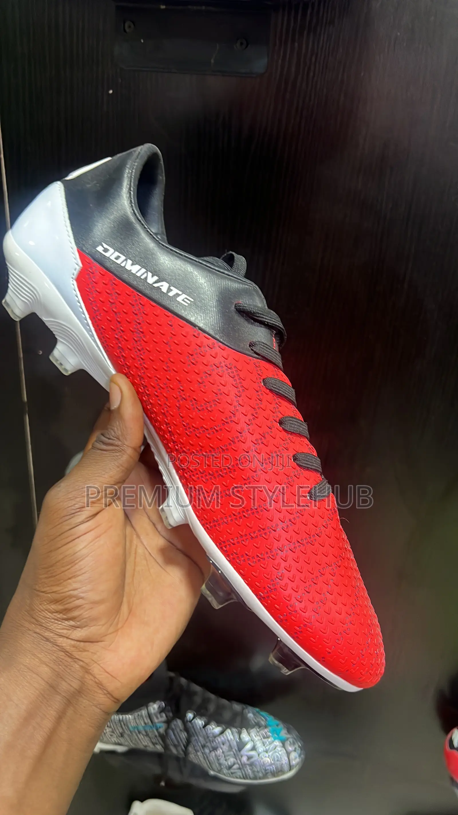 Dominate Football Cleats