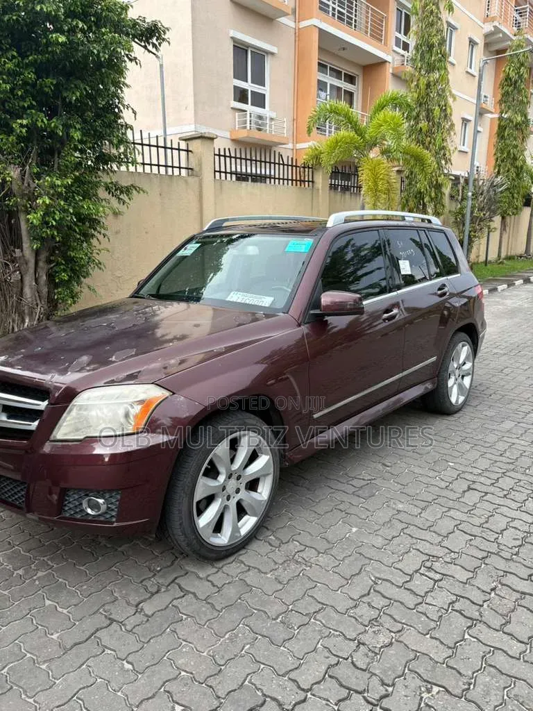 Mercedes-Benz GLK-Class 2010 Burgundy