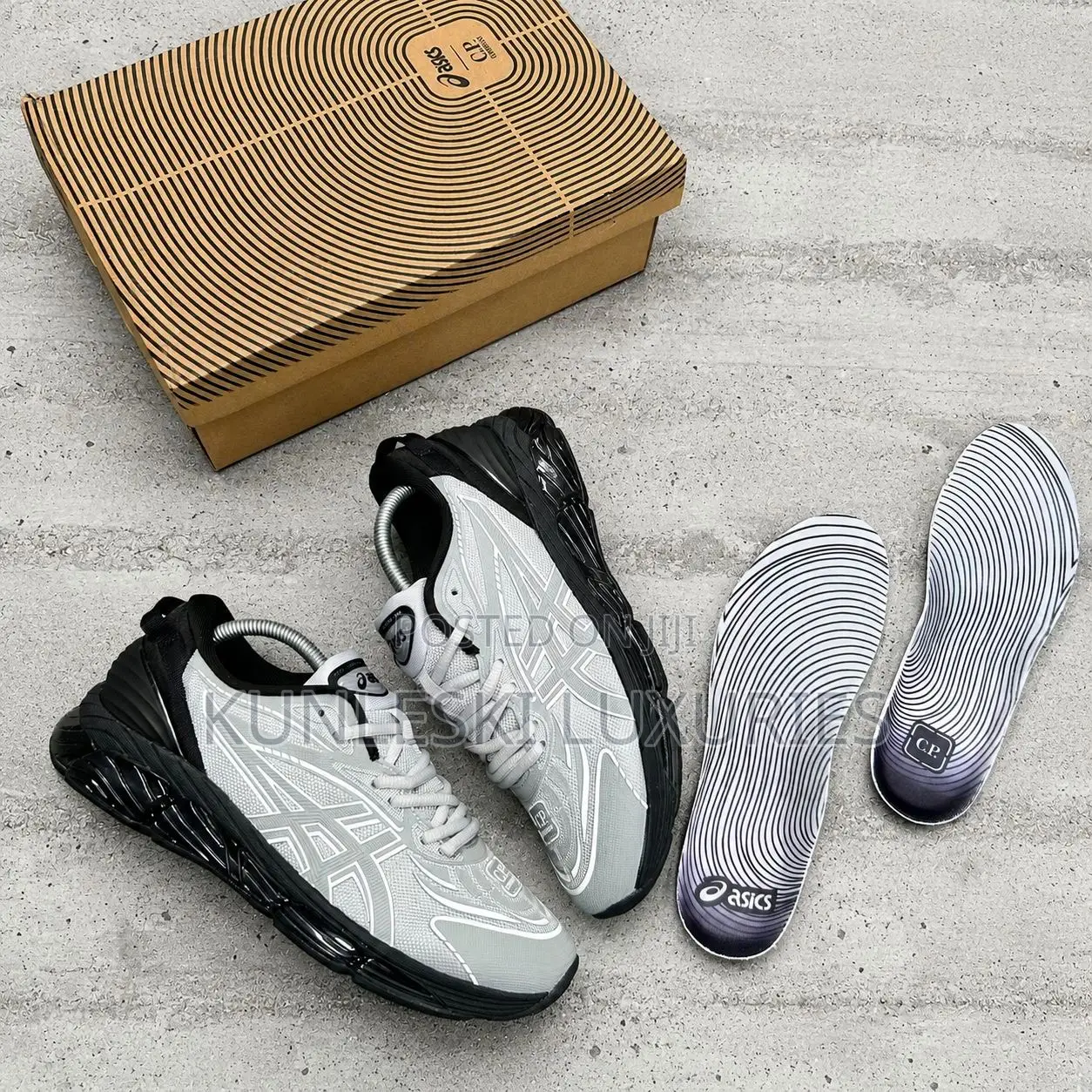 Original Asics X C.P Company Gel-Quantum 360 VLLL Cement Grey Sneakers