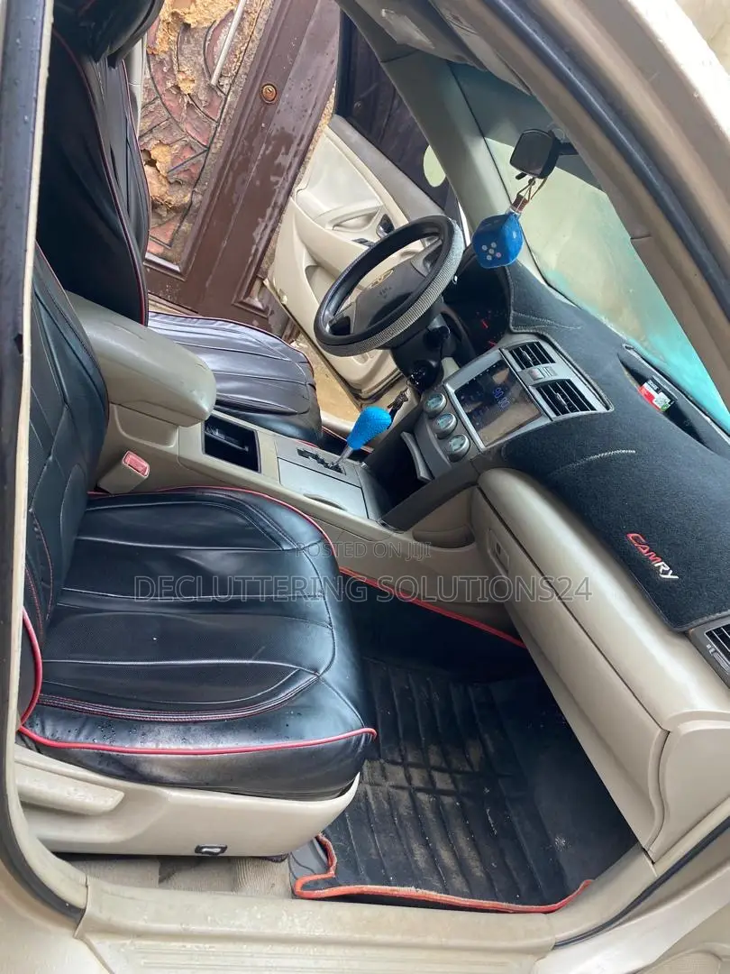 Toyota Camry 2008 Gold
