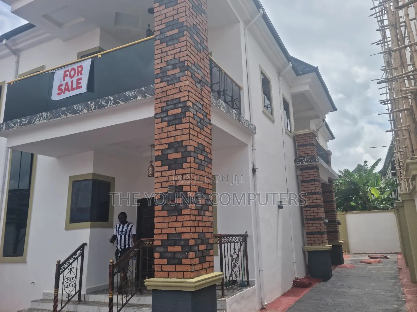 5bdrm Apartment in Power Line Estate, Ijesha for sale