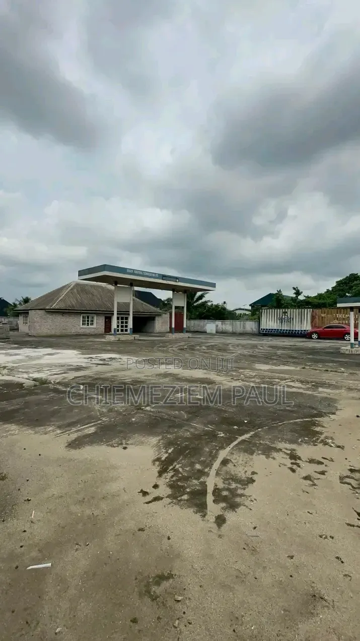 Filling Station on 3 Plots of Land – Port Harcourt