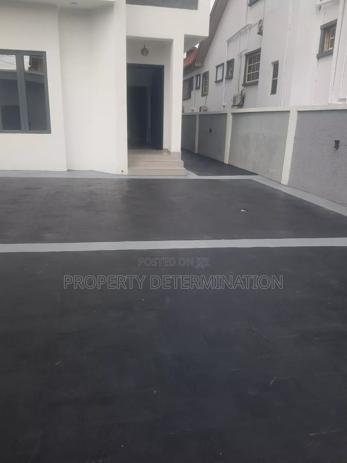 6bdrm Duplex in GRA Phase 2 Shangisha for sale