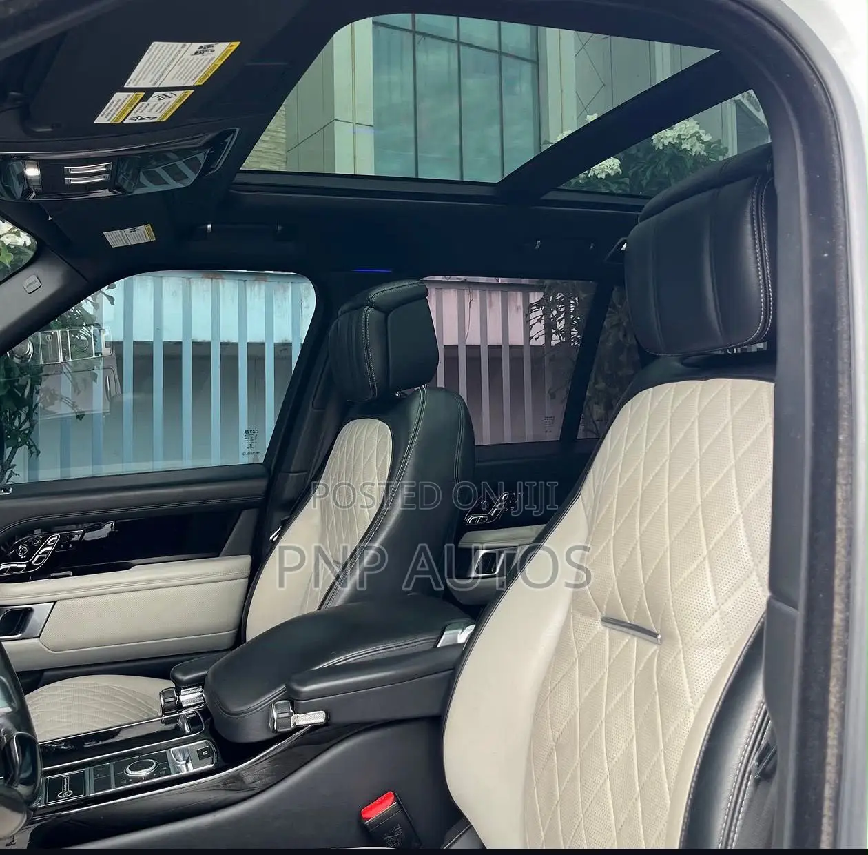 Land Rover Range Rover 5.0L V8 Supercharged SV Autobiography Dynamic White