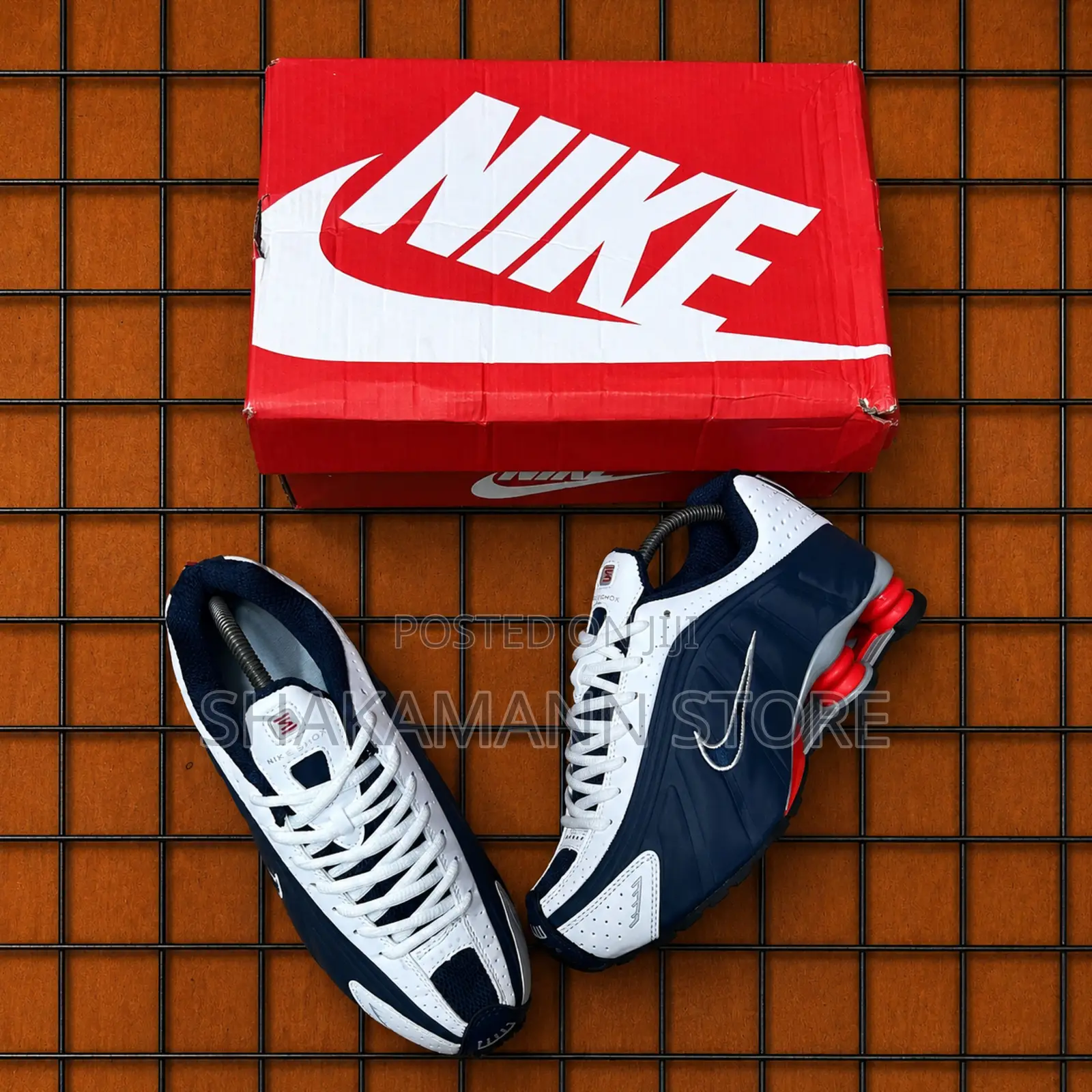 Original Shoe R4 White Blue High Quality
