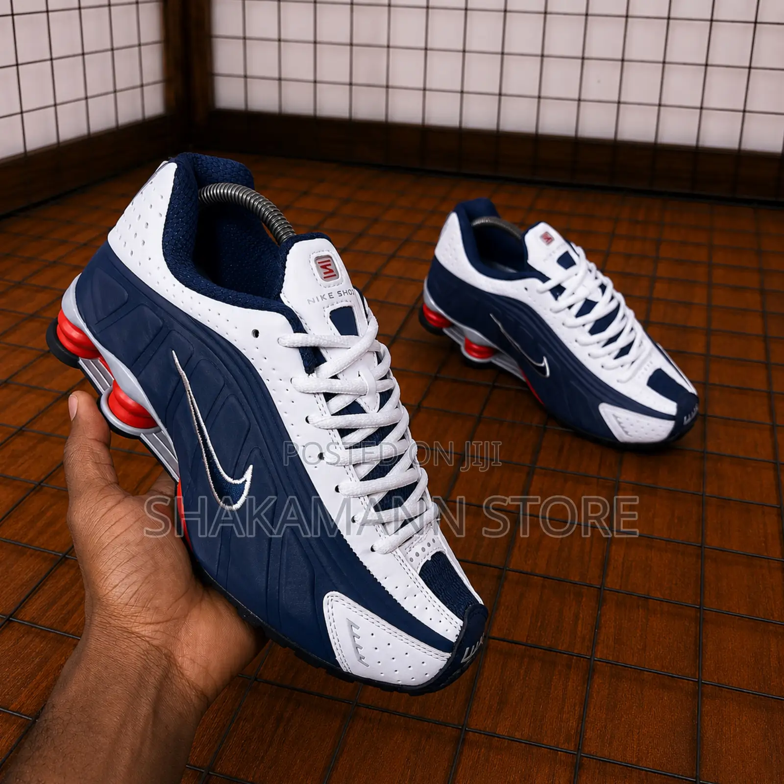 Original Shoe R4 White Blue High Quality
