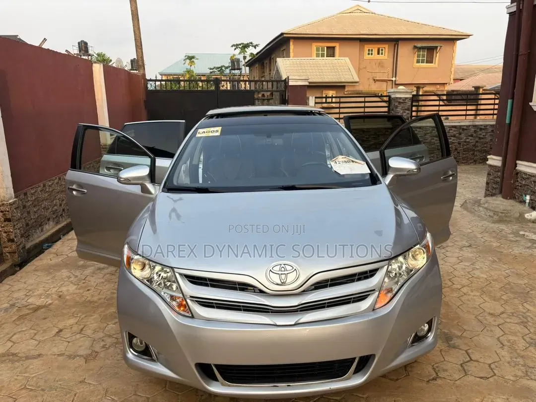 Toyota Venza 2013 Silver