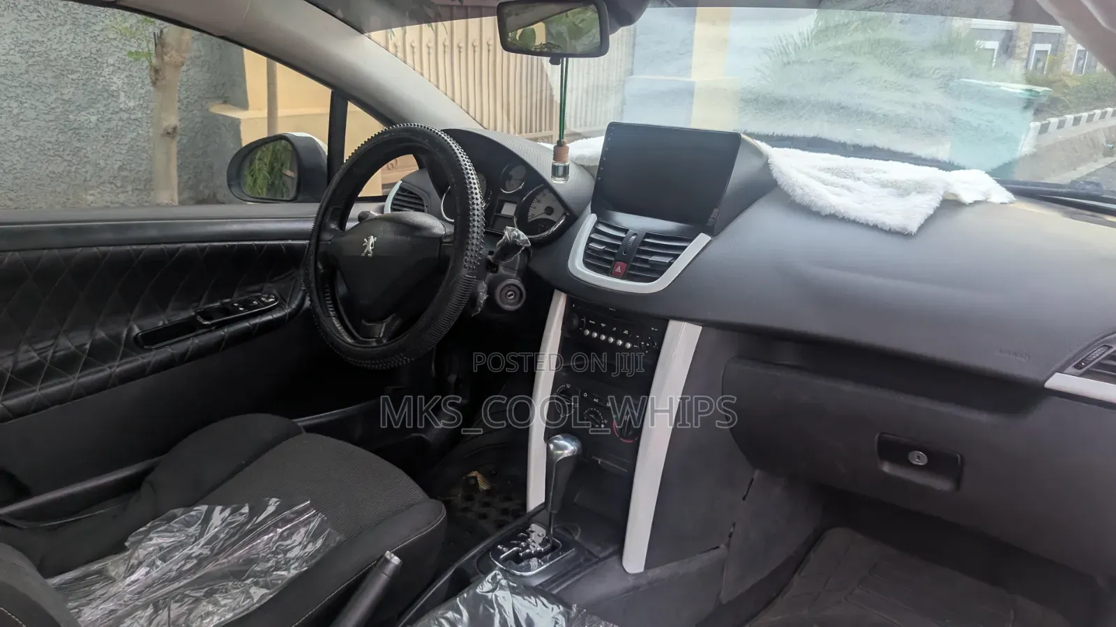 Peugeot 207 2008 White